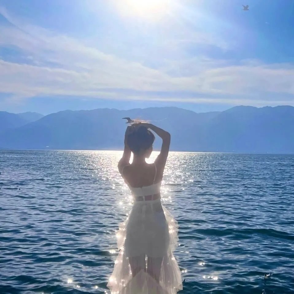 一个女王的少女时代